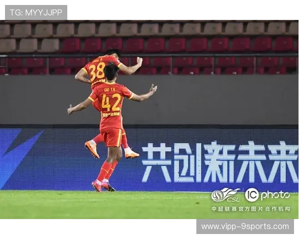 足球俱乐部建立退役球员支持网络提供职业过渡服务，足球退役声明